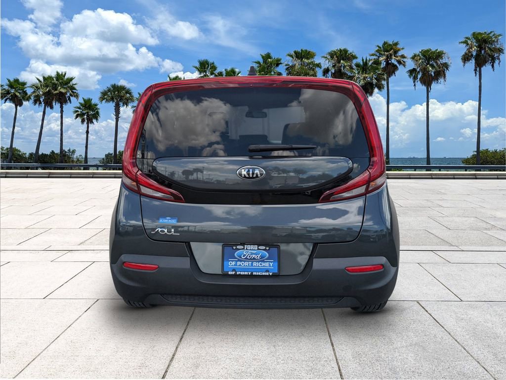 Used 2020 Kia Soul LX image 6