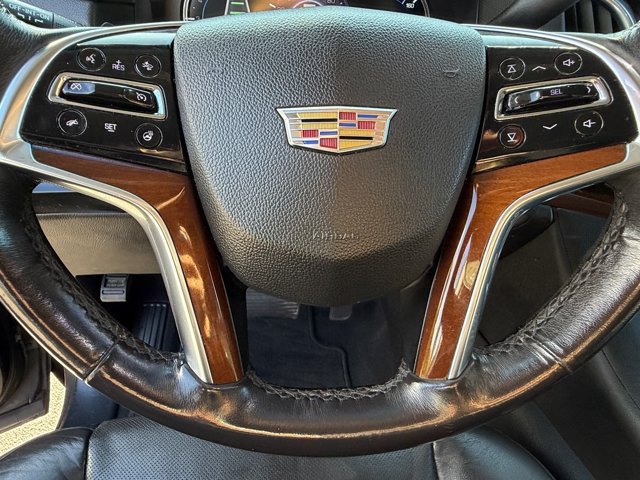 Used 2020 Cadillac Escalade ESV Luxury AWD/4WD image 32