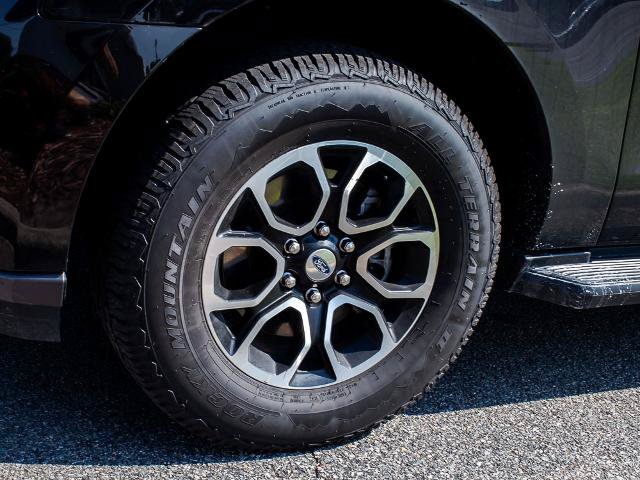Certified 2024 Ford Expedition Max XLT RWD image 5