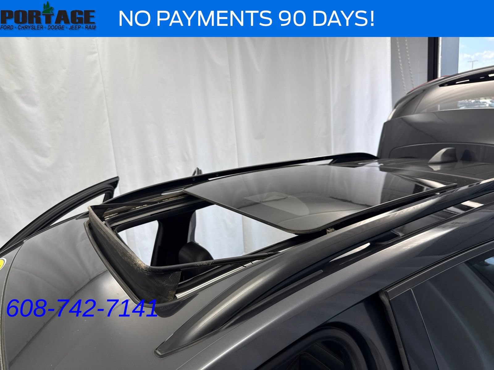 Used 2022 Chevrolet Equinox RS w/ RS Leather Package AWD/4WD image 28