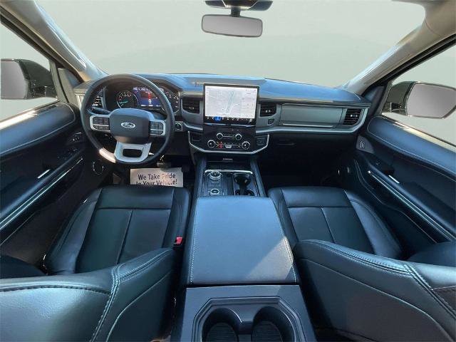 Certified 2022 Ford Expedition XLT image 16
