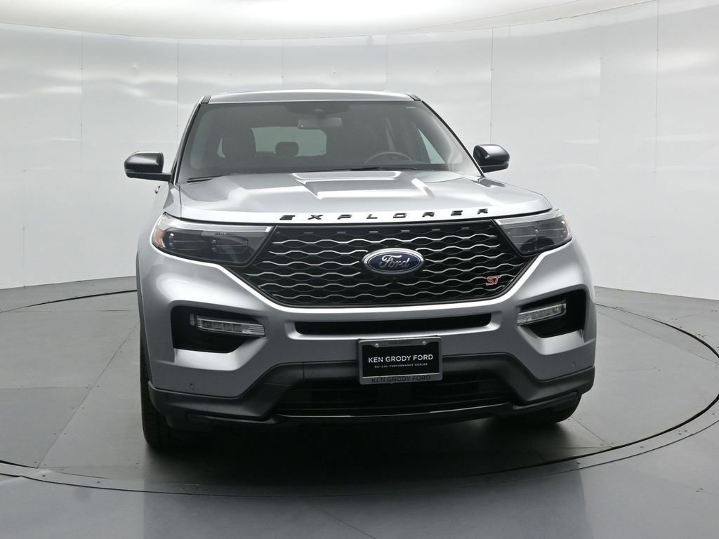 Certified 2022 Ford Explorer ST w/ Equipment Group 401A image 29