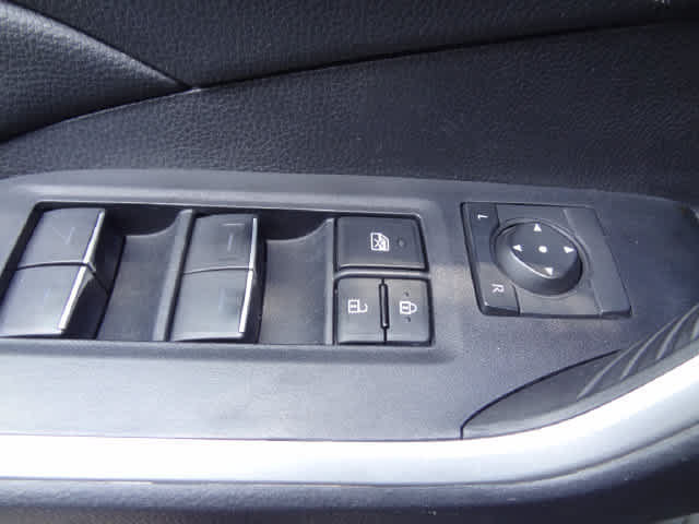 Used 2024 Toyota RAV4 XLE AWD/4WD image 14