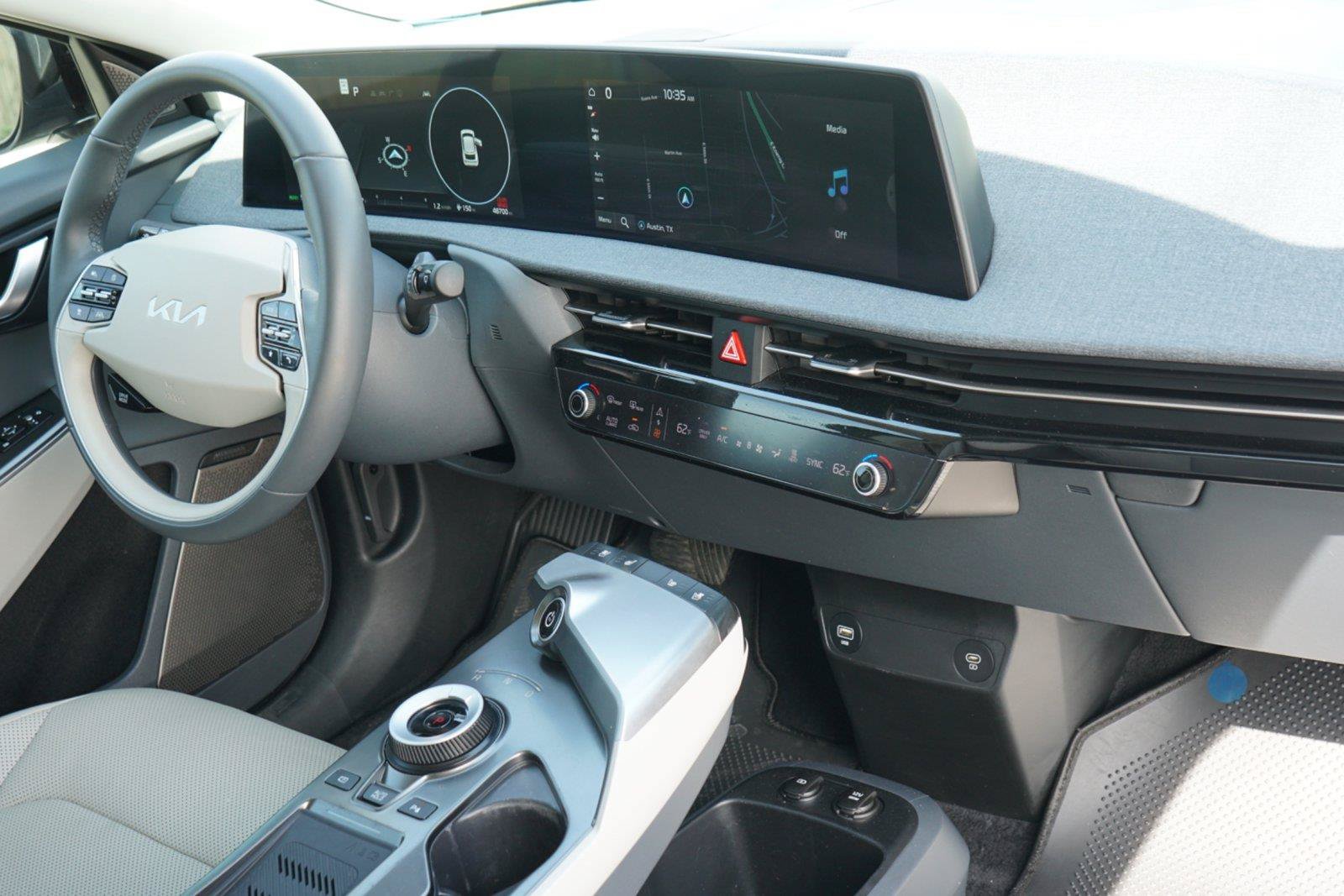 Used 2024 Kia EV6 Wind w/ Wind Technology Package RWD image 28