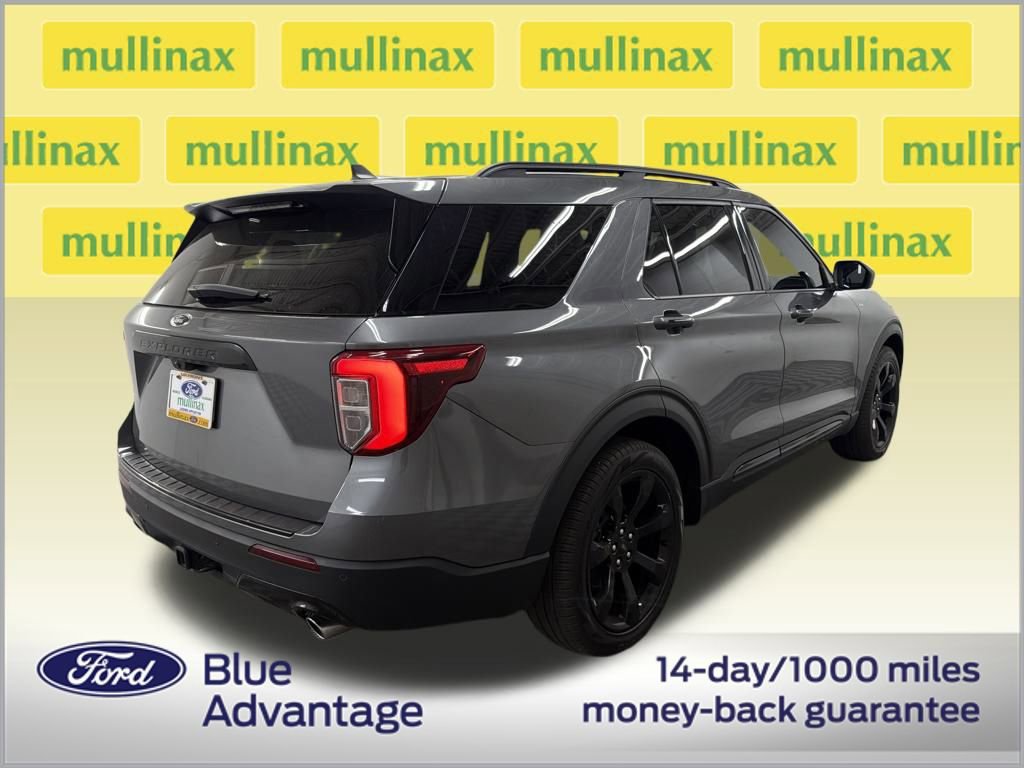 Certified 2023 Ford Explorer ST-Line w/ Class IV Trailer Tow Package image 5