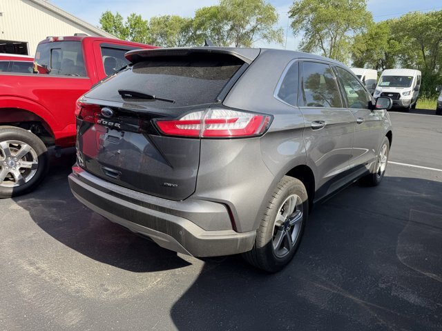 Certified 2022 Ford Edge SEL w/ Convenience Package AWD/4WD image 2
