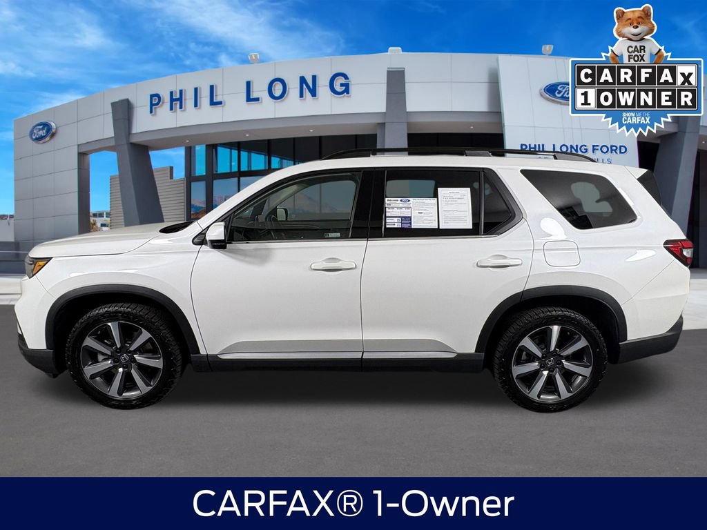 Used 2024 Honda Pilot Touring image 2