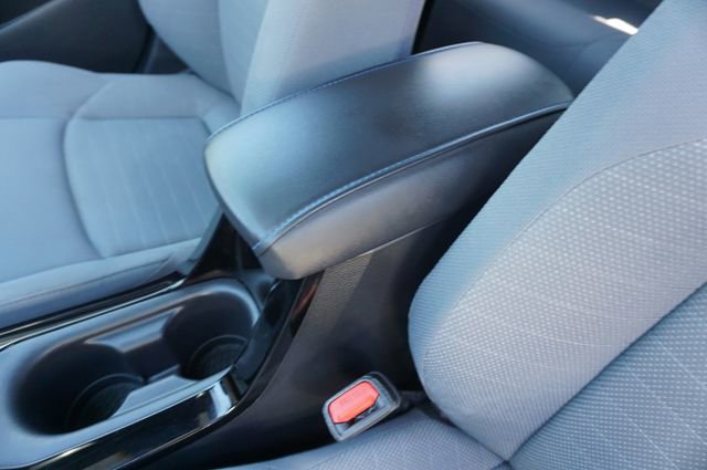 Used 2021 Toyota Corolla SE FWD image 16