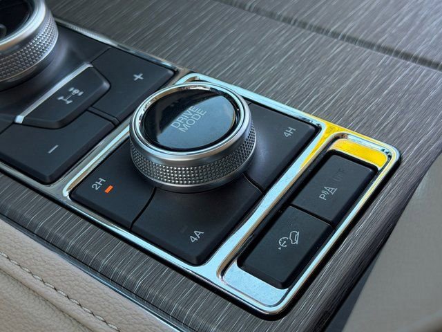 Certified 2023 Ford Expedition Max Limited image 35