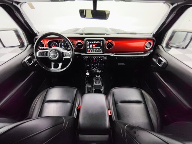 Used 2022 Jeep Wrangler Unlimited Rubicon w/ LED Lighting Group AWD/4WD image 2