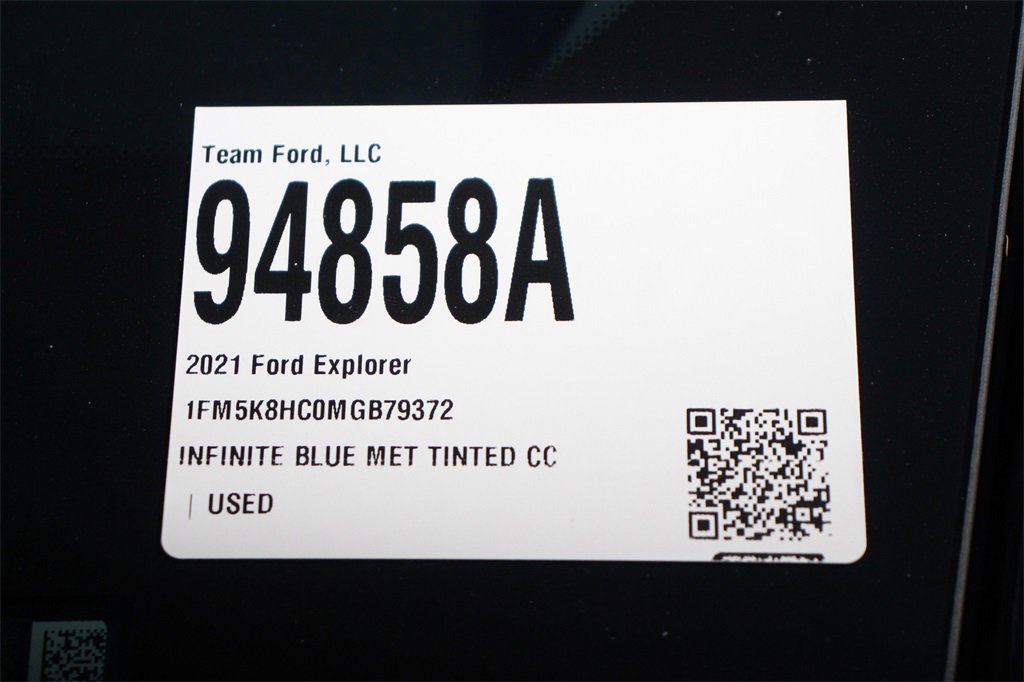 Certified 2021 Ford Explorer Platinum w/ Equipment Group 601A image 31