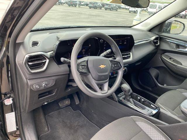 Used 2025 Chevrolet TrailBlazer LT image 13