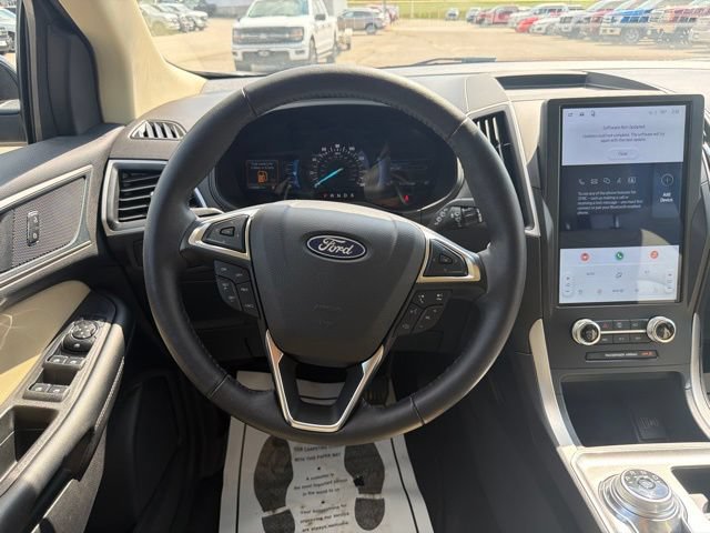 Certified 2024 Ford Edge SEL w/ Convenience Package AWD/4WD image 14