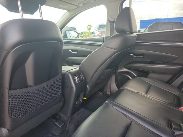 Used 2024 Hyundai Tucson Limited AWD/4WD image 16
