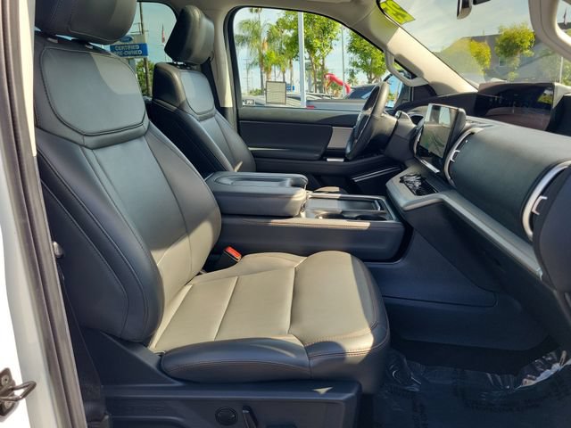Certified 2025 Ford Expedition Max Active AWD/4WD image 18