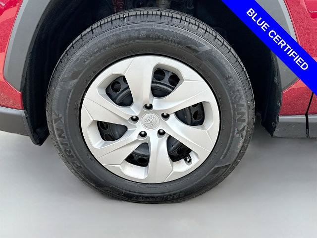 Used 2023 Toyota RAV4 LE AWD/4WD image 23