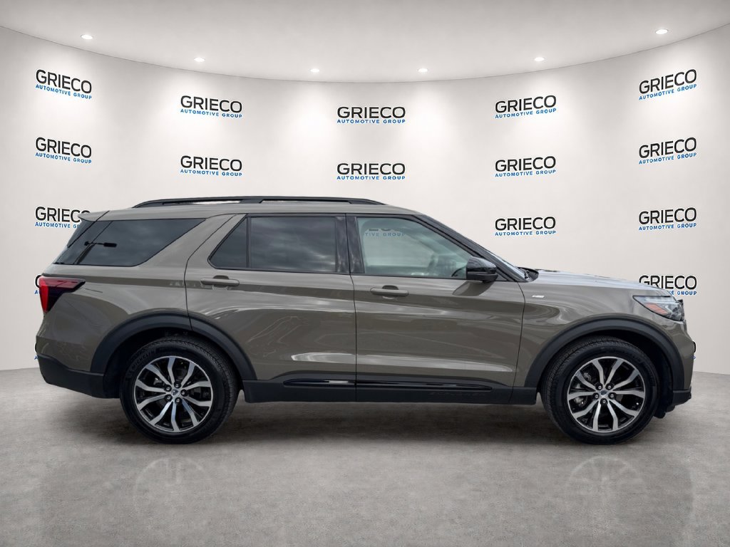 Certified 2026 Ford Explorer ST-Line RWD image 8