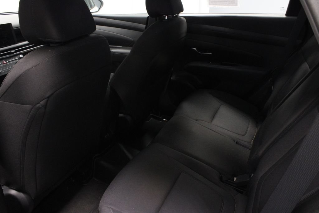 Used 2025 Hyundai Tucson SE FWD image 20