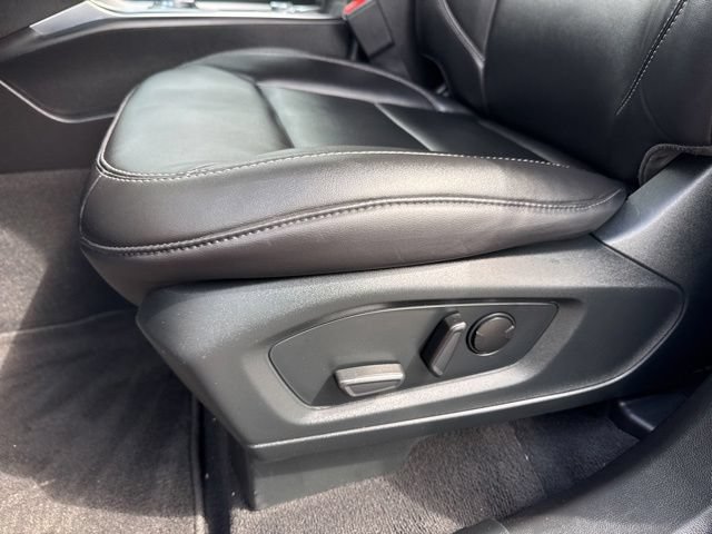 Certified 2023 Ford Explorer XLT w/ Equipment Group 202A AWD/4WD image 19