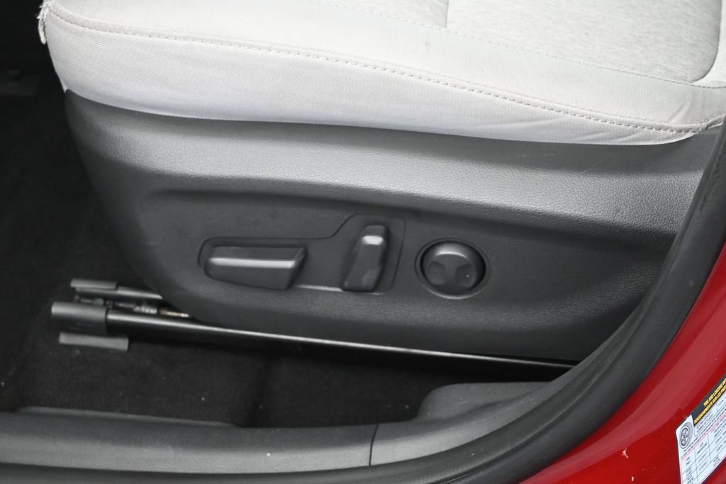 Used 2023 Hyundai Kona SEL FWD image 10