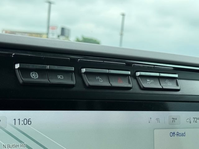 Certified 2023 Ford F250 Lariat w/ Lariat Ultimate Package AWD/4WD image 29
