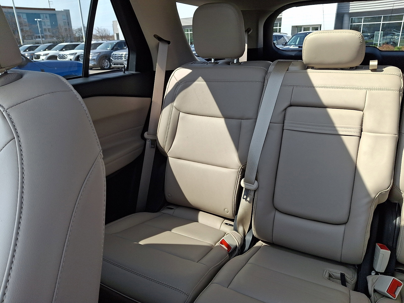 Certified 2024 Ford Explorer XLT w/ Equipment Group 202A image 18