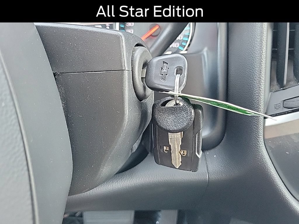 Used 2018 Chevrolet Silverado 1500 LT w/ All Star Edition AWD/4WD image 27