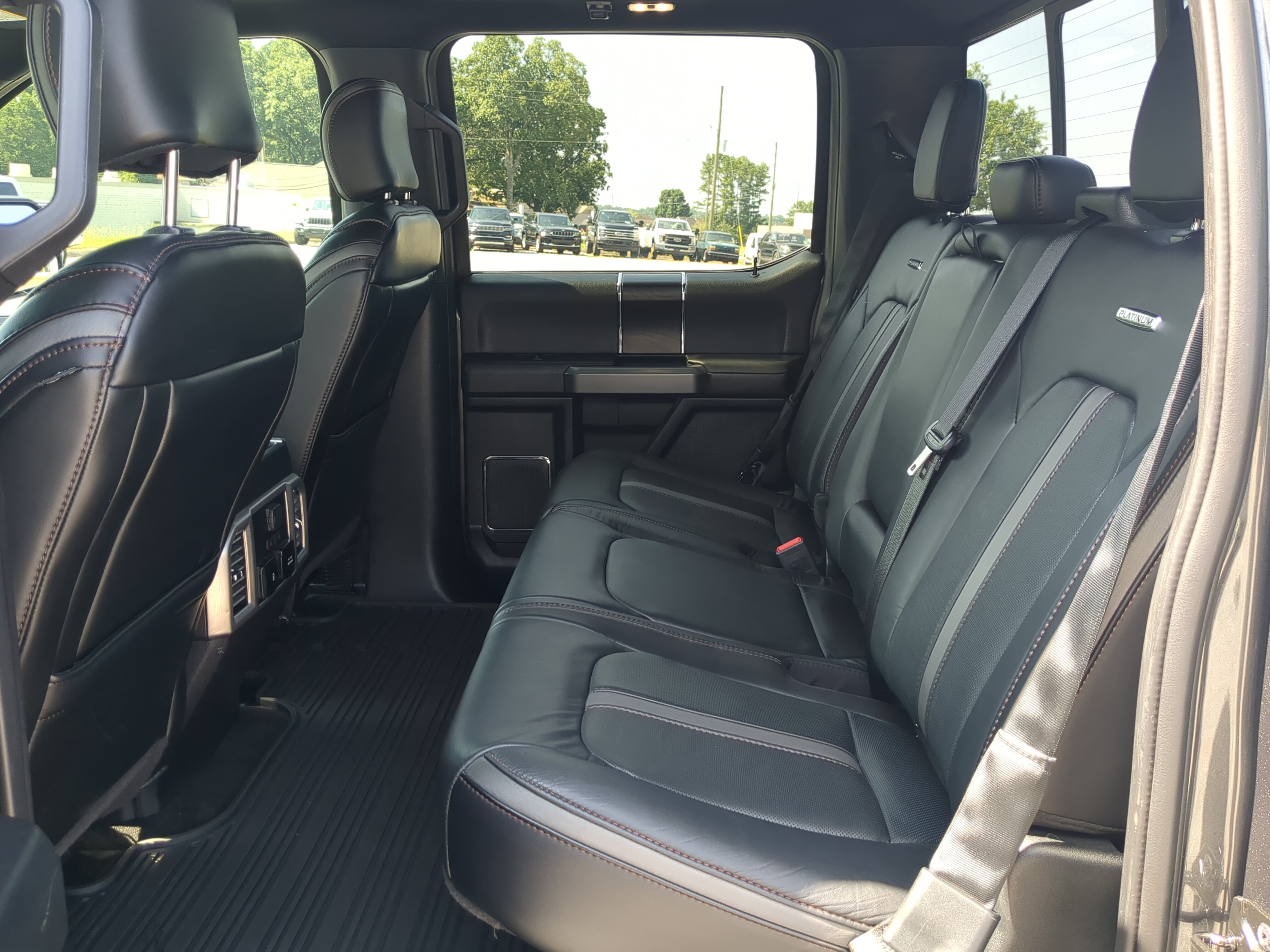 Certified 2020 Ford F150 Platinum w/ Equipment Group 701A Luxury AWD/4WD image 12