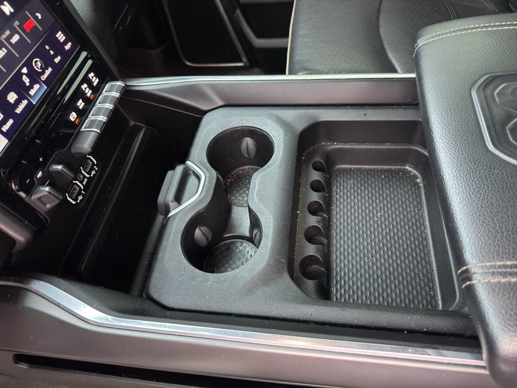 Used 2022 RAM 2500 Laramie w/ Night Edition AWD/4WD image 13