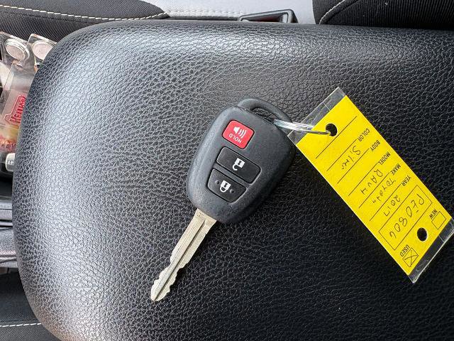 Used 2017 Toyota RAV4 XLE w/ Plus Special Value Package image 20