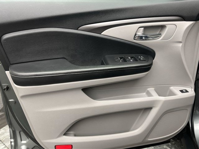 Used 2019 Honda Ridgeline RTL-T image 9