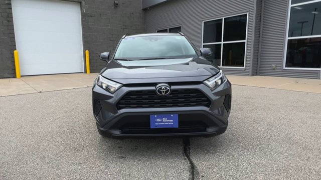 Used 2025 Toyota RAV4 XLE AWD/4WD image 4