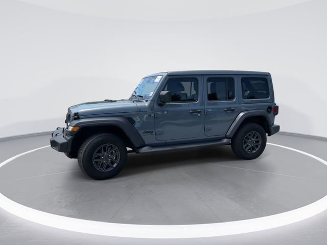 Used 2024 Jeep Wrangler Unlimited Sport AWD/4WD image 4