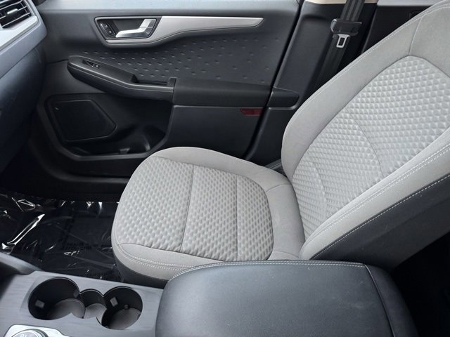 Certified 2020 Ford Escape SE image 28