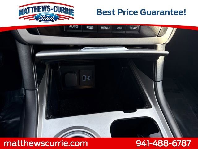 Certified 2022 Ford Explorer XLT image 21