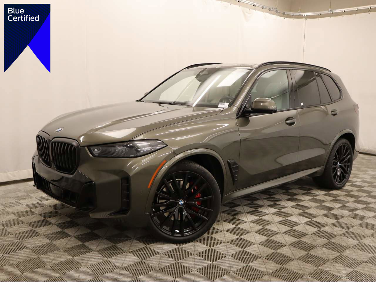 Used 2024 BMW X5 xDrive40i w/ M Sport Package