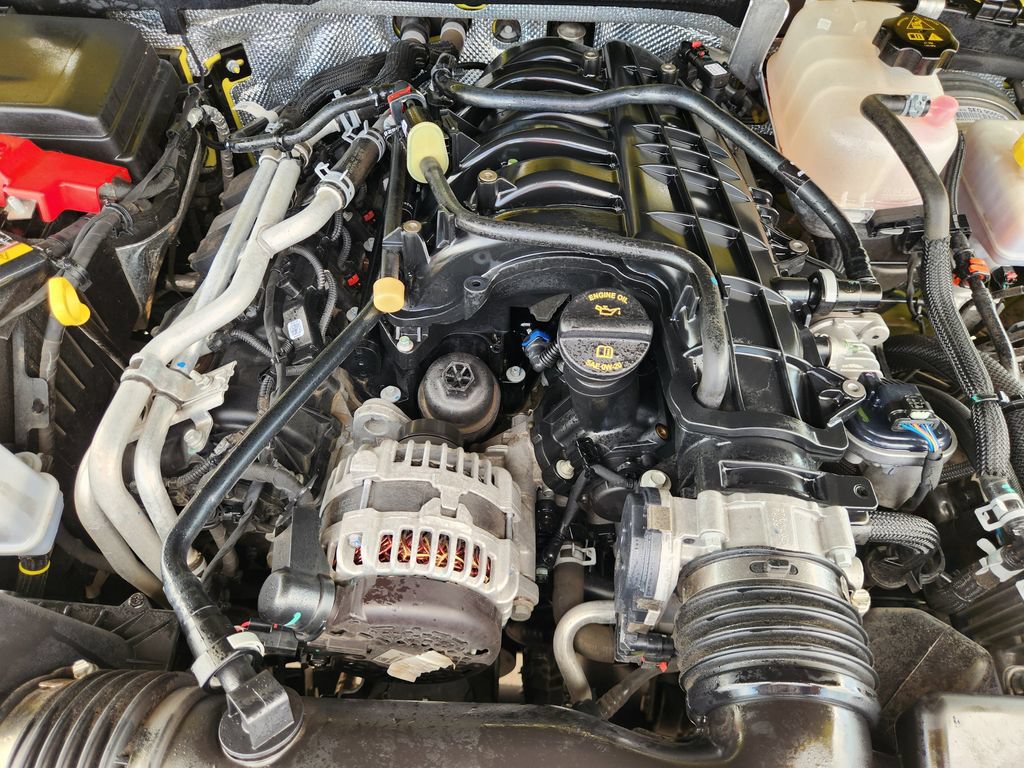 Used 2024 Jeep Wrangler Unlimited Sport AWD/4WD image 29