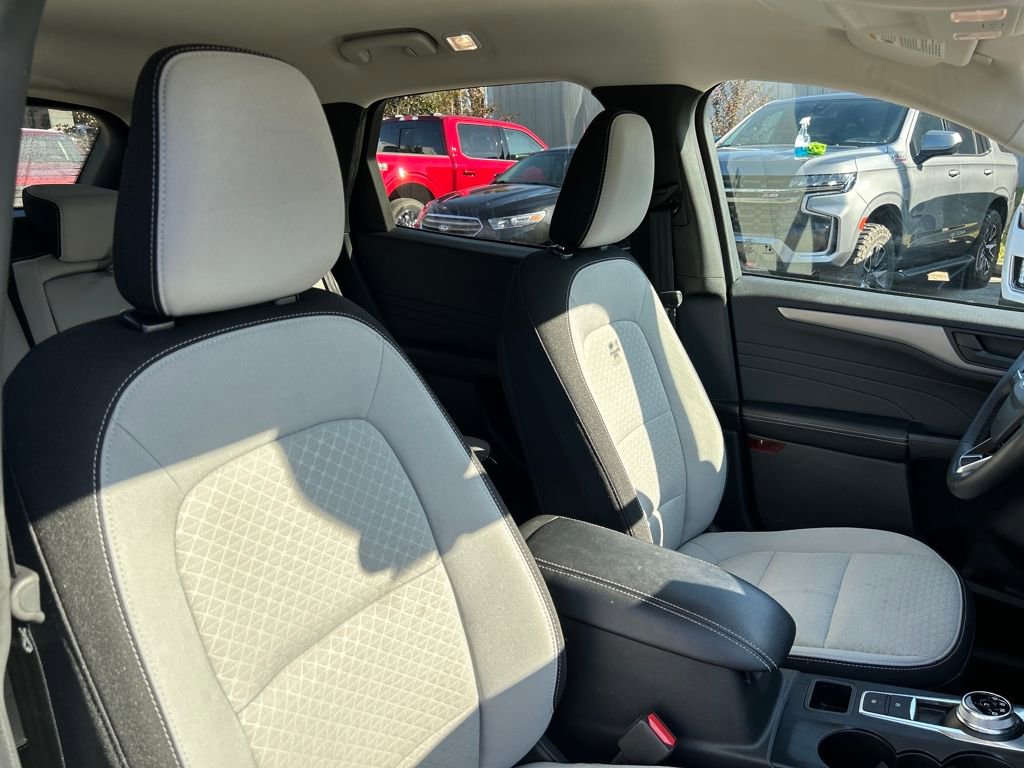 Certified 2024 Ford Escape Active w/ Tech Pack #1 image 14