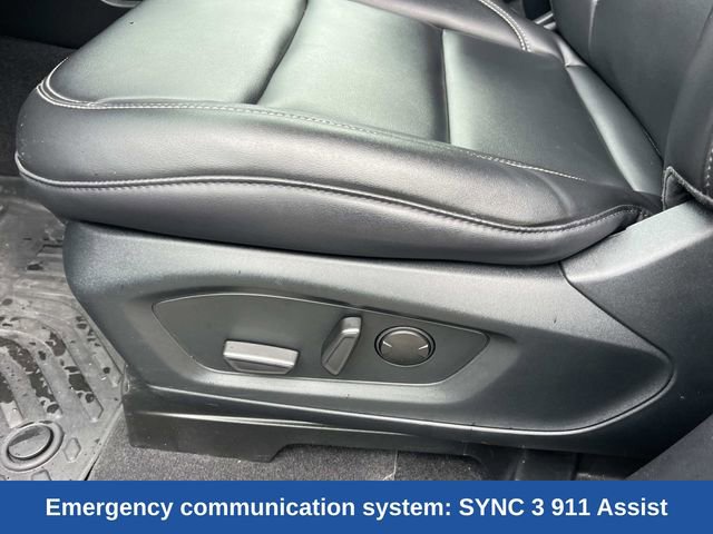 Certified 2022 Ford Explorer XLT w/ Equipment Group 202A AWD/4WD image 32