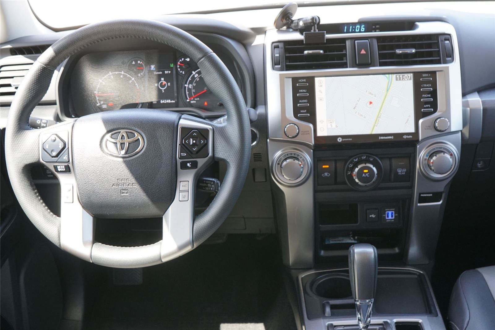 Used 2022 Toyota 4Runner SR5 Premium w/ Moonroof Package RWD image 25