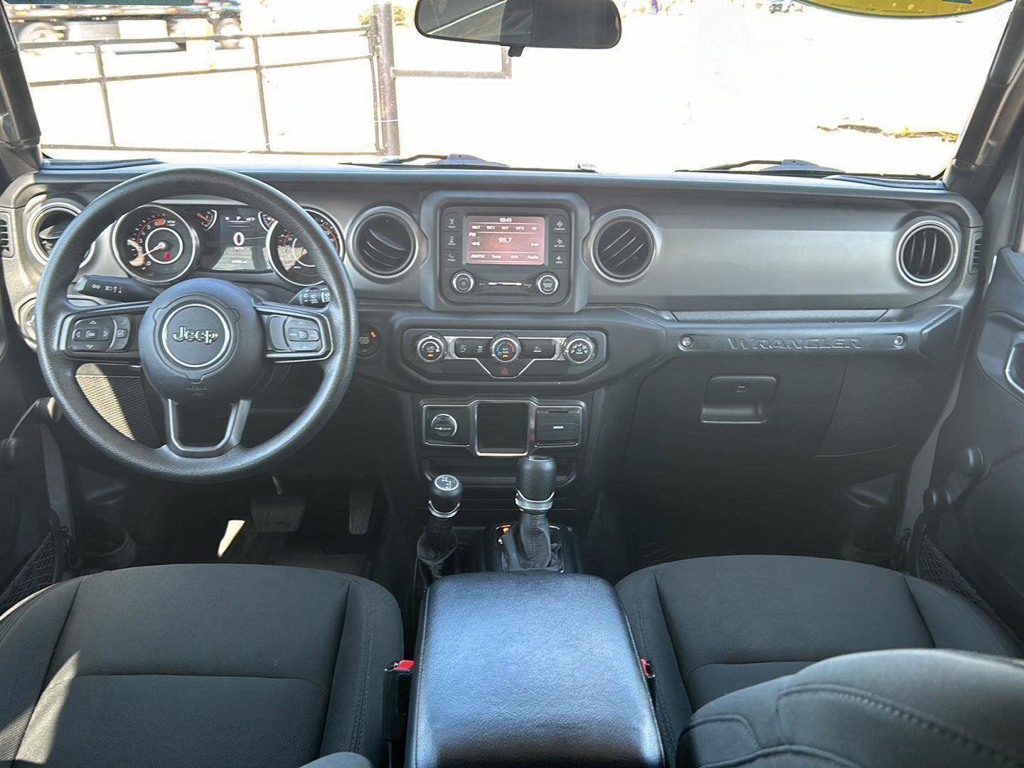 Used 2021 Jeep Wrangler Sport image 92