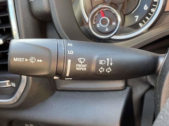 Used 2019 RAM 1500 Laramie AWD/4WD image 23