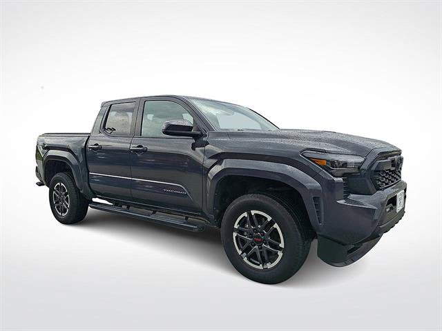 Used 2025 Toyota Tacoma TRD Sport AWD/4WD image 1