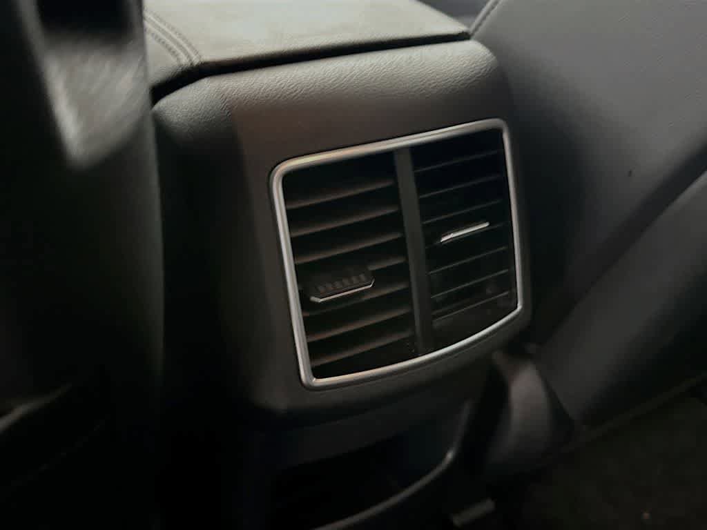 Used 2025 Kia Sportage EX AWD/4WD image 13