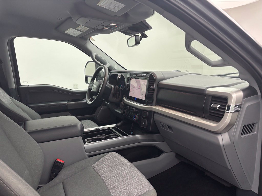 Certified 2023 Ford F250 XLT w/ XLT Premium Package AWD/4WD image 31