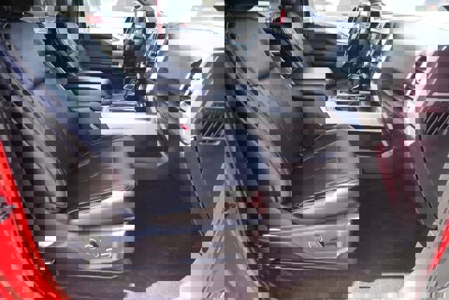 Certified 2018 Ford F150 Lariat w/ Equipment Group 502A Luxury image 18