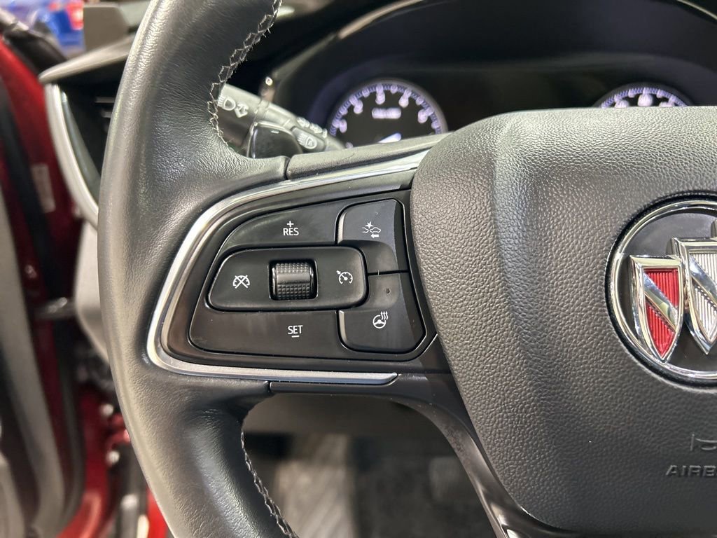 Used 2023 Buick Envision Avenir image 17