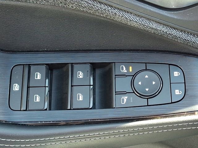 Used 2023 Nissan Rogue SV AWD/4WD image 25