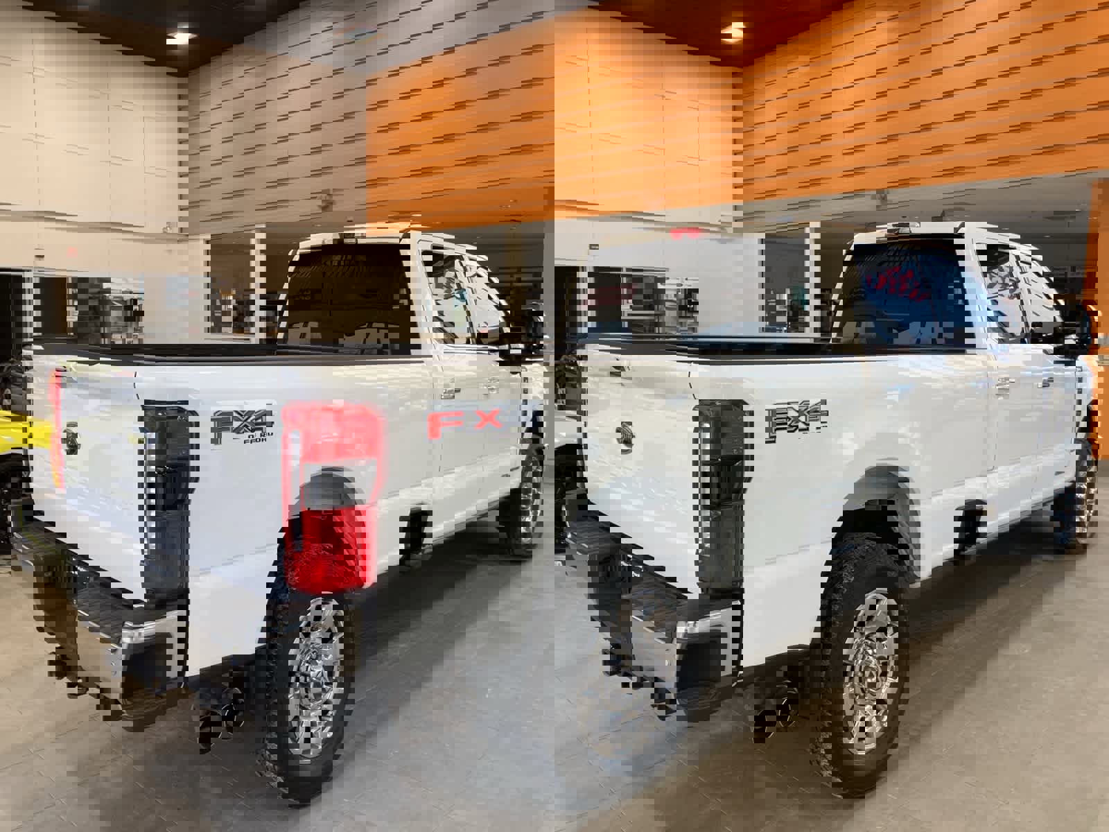 Certified 2023 Ford F350 Lariat w/ Lariat Ultimate Package image 5