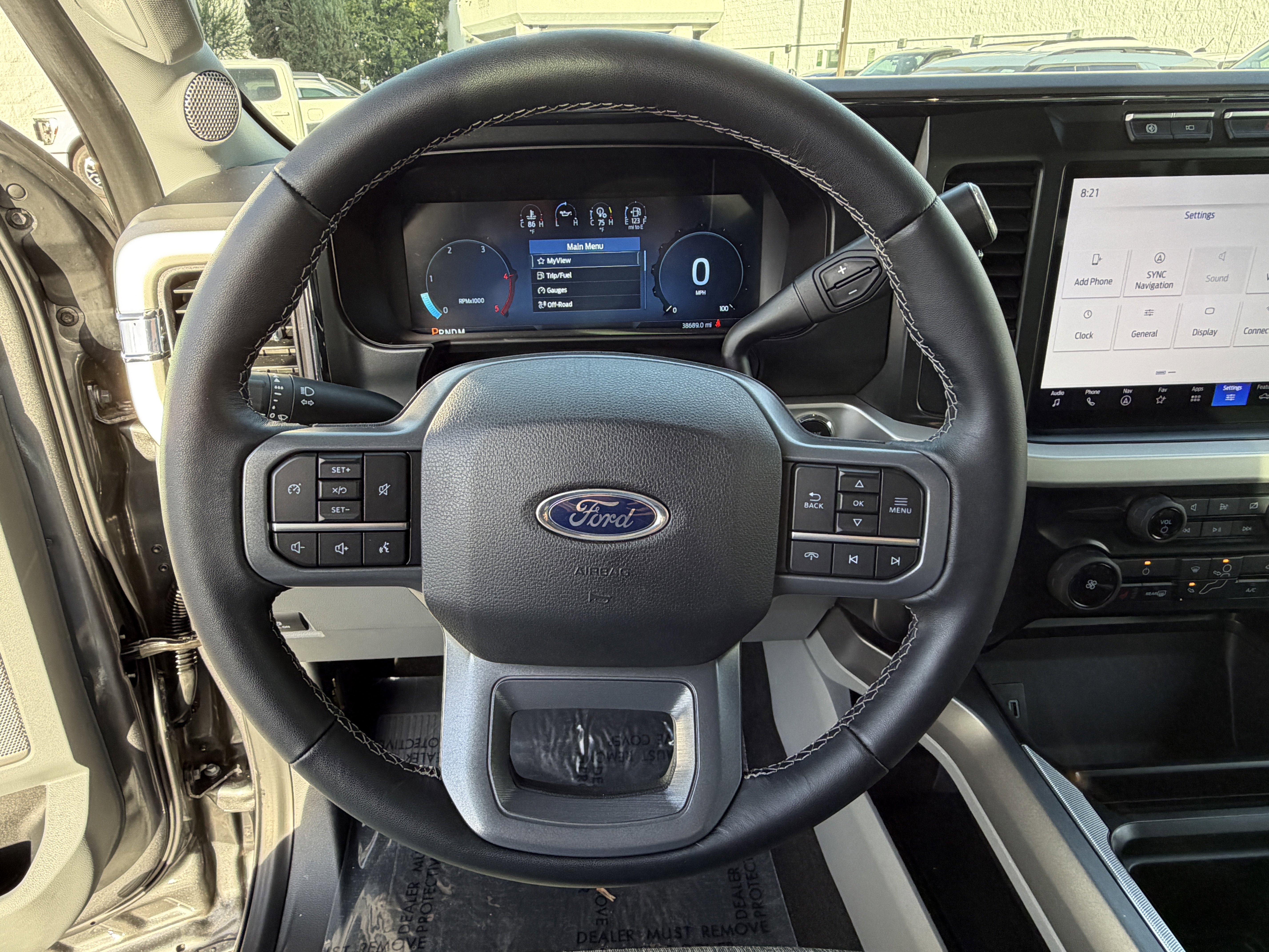 Certified 2023 Ford F250 XLT w/ Black Appearance Package image 15